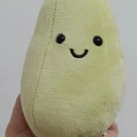 عروسک  گلابی