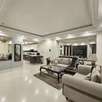 ۱۵۶متر/۳خواب/فول امکانات/آکواریوم نور/تک واحدی