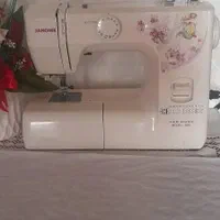 چرخ خیاطی به فروش می‌رسد