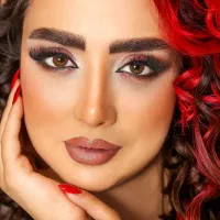 خدمات میکاپ و شنیون