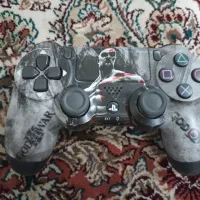 دسته پلی استیشن ۴