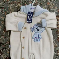 تعدادی لباس بچگونه در حدنو