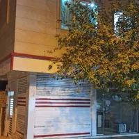 یک باب مغازه  واقع در بازارچه کوی فلسطین