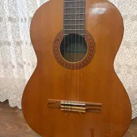گیتار یاماها C40