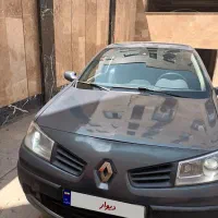 مگان اتومات ۲۰۰۰ مدل۸۸