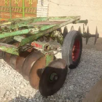 دیسک یا دیکس تراکتور در حد خشک مزایده|قطعات یدکی و لوازم جانبی|بیجار, |دیوار