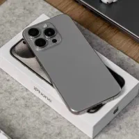 اپل 15پرومکس‌