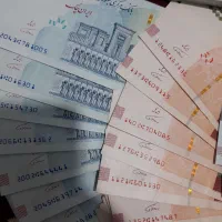 ۵۰ و ۱۰۰ و ۲۰۰ هزارتومانی همتی و قدیمی|کلکسیون سکه، تمبر، اسکناس|تهران, لویزان|دیوار