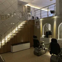 اجاره صندلی ناخن و مژه