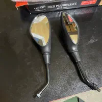 اینه بغل