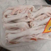 پای مرغ تازه بهداشتی بسته۲.۵کیلویی.وگردن مرغ درشت|خوردنی و آشامیدنی|قم, شهرک فاطمیه|دیوار