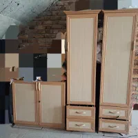 کمد همراه با آینه