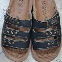 کفش صندل|کیف، کفش، کمربند|کرج, ساسانی (قلمستان)|دیوار