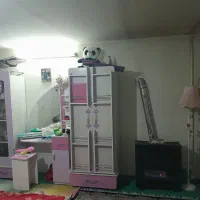 کمد بچه کامل وآباژور تخت