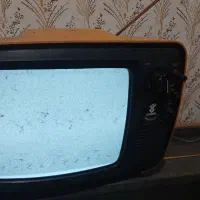 تلویزیون سیاه سفید قدیمی  سالم|تلویزیون و پروژکتور|تالش, هشتپر|دیوار