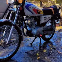 موتور سیکلت ۱۲۵ درحد خشک