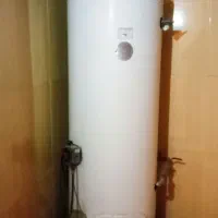 آبگرمکن مخزنی سوراخ