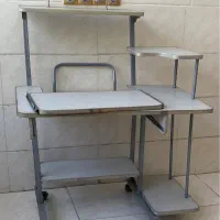 میز کامپیوتر سه طبقه چرخ دار