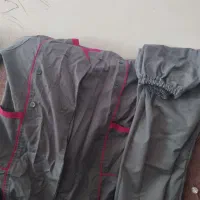 فروش لباس فرم کلاس سوم تا پنجم بستگی به جثه داره|لباس|شیراز, دست خضر|دیوار