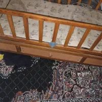 گهواره کودک دست دوم|تخت و سرویس خواب|بندر کنگان, |دیوار