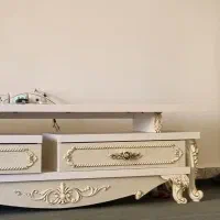 میزتلویزیون سفید
