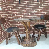 میز و صندلی با چوب گردو