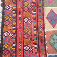 زی آستین بسیار تمیز و خوش رنگ|لباس|سراوان, |دیوار