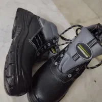 کفش کار سایز 42نونو|کیف، کفش، کمربند|سمنان, |دیوار