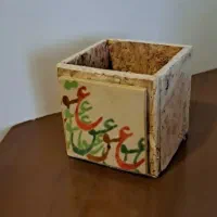 جا گلدان کاشی هفت رنگ با هنر اصیل ایرانی