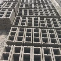 کارگر بلوک زن