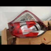 چراغ خطر هیوندای آی ۲۰ کرمان موتور