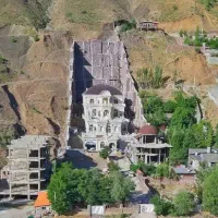 زمین اوشان با جواز