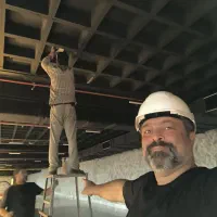 کارآموز آببندی استاندارد ساختمان