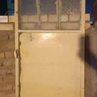 درب آهنی انباری دوتا ویک پنجره