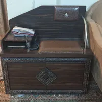 میز تلفن.سالم و تمیز