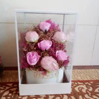گل شیشه ای