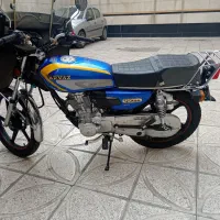 موتورسیکلت پرواز200