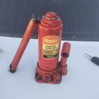 جک روغنی ۵تن و آچار چرخ نیسان