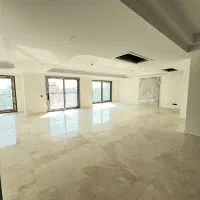 پاسداران/گلستانها/۱۷۰متری/۳خواب/۲پارکینگ