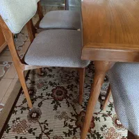 میز نهار خوری 6نفره چند ماه بیشتر استفاده نشده