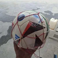 یک عدد توپ نو