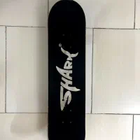 اسکیت برد در حد نو