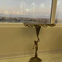 میز برنجی