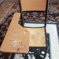 صندلی دانشجویی