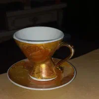 فنجان طلاکوب ۲۴عیار. ژاپنی|کلکسیون اشیاء عتیقه|آستانه اشرفیه, |دیوار