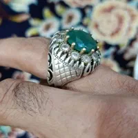 زمرد یاقوت