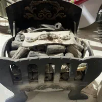 هیزم شومینه و بسکت نگهدارنده