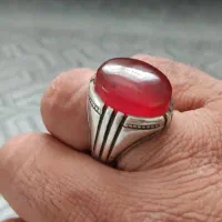 انگشتر عقیق بسیار خوش رنگ
