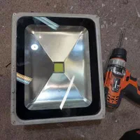 تعمیرات پروژکتور نورافکن  چراغ|خدمات پیشه و مهارت|بندرعباس, |دیوار