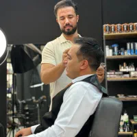 آرایشگر مردانه